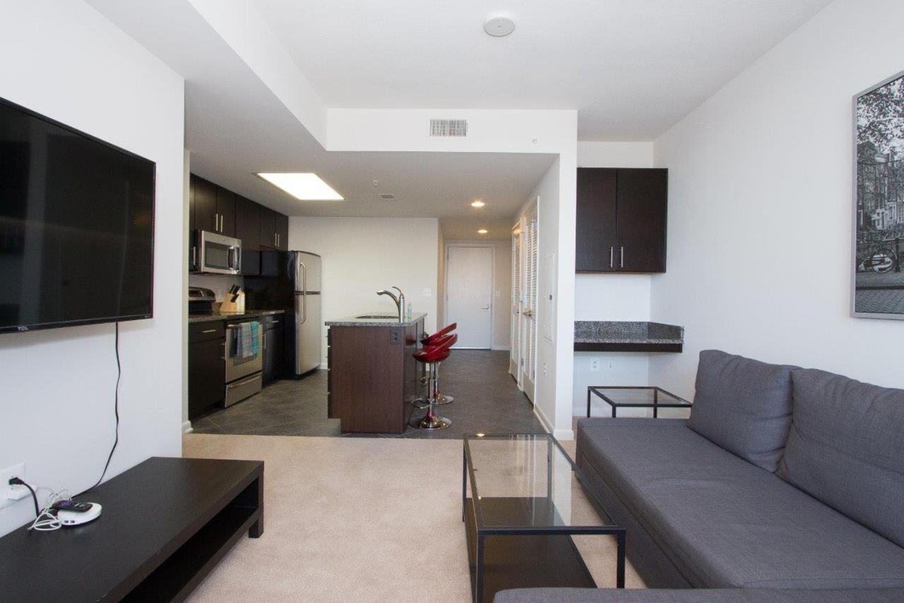Pentagon Luxe Apartments Arlington Exterior photo
