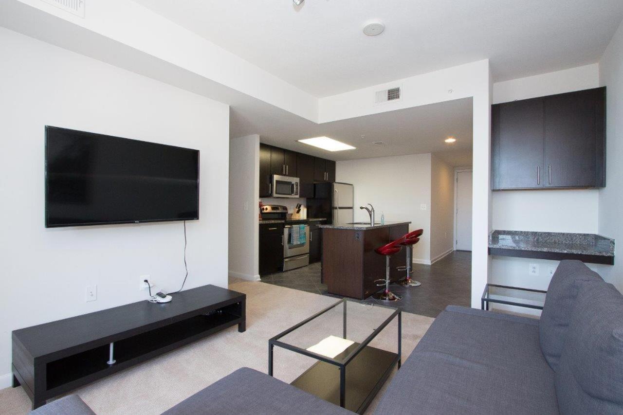 Pentagon Luxe Apartments Arlington Exterior photo